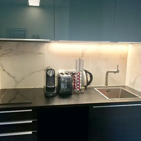 Apartamento Pool & *